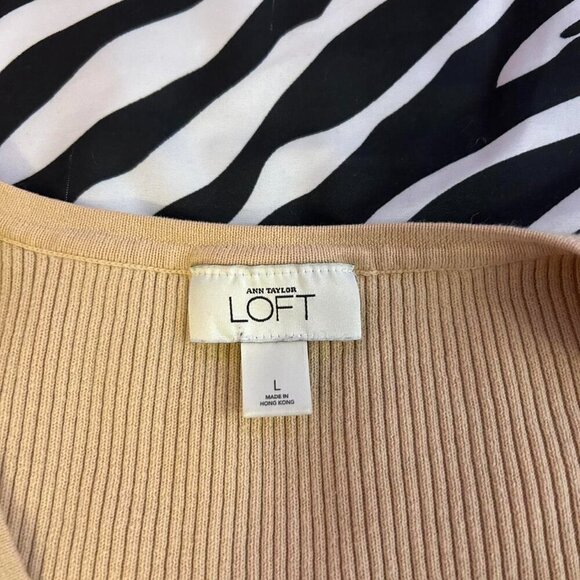 Y2K LOFT Ribbed Henley Tee - Picture 5 of 5